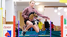 V Kvasicích na Krom��í�sku se konaly závody v hobby horsingu.  (30. leden 2026)