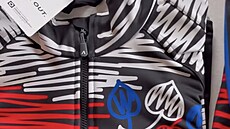 Kombinéza Evy Adamczykové pro ZOH 2026.