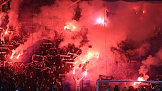 Plze�tí fanou�ci b�hem utkání s Libercem.