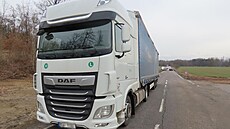 Dva lidé se zranili p�i nehod� osobního auta, kamionu a dodávky u �astolovic na...