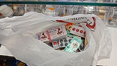 Celníci zabavili na Tachovsku platí�ka s p�ípravky na posílení mu�ské sexuální...