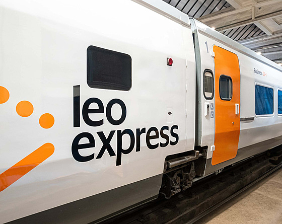Dopravce Leo Express oficiáln� p�edstavil nový vizuální styl dálkových souprav...