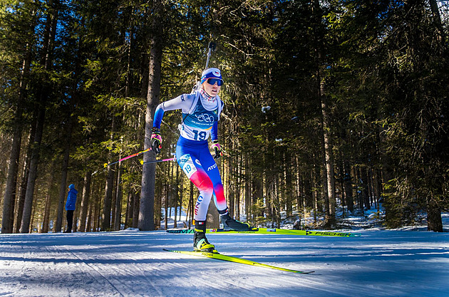 Biatlon na ZOH 2026 ONLINE: Hromadný závod žen pojede i Voborníková