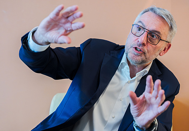 Metnar: O migrantech v Česku nemáme přehled, je to riziko. Rakušan dělal jen PR