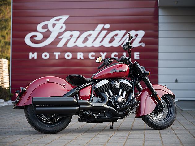 Indiánský náčelník byl v Praze. Velký šéf připomíná značku starší, než Harley