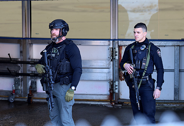 Útočník v Louisianě po domácí hádce zastřelil osm dětí, policisté ho pak zabili