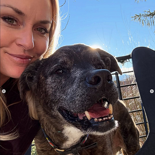 Krátce po těžkém pádu přišla další bolest. Vonnové zemřel milovaný pes