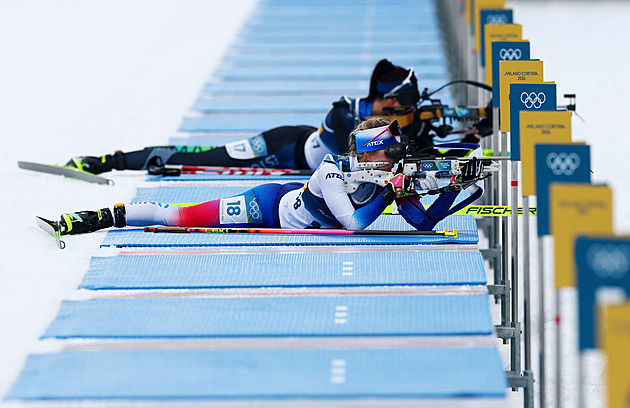 Biatlon na ZOH ONLINE: Vytrvalostní závod, Voborníková při třetí střelbě bezchybná