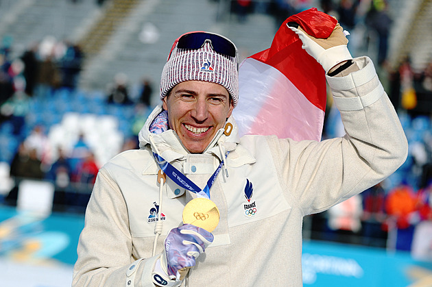 Fillon Maillet ovládl sprint, zlato věnoval partnerce. Hornig finišoval dvacátý