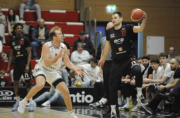 Odplata za jedinou porážku. Nymburští basketbalisté vyhráli v Pardubicích