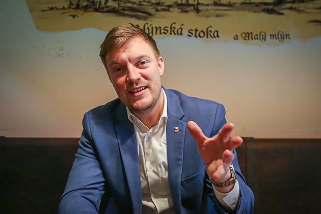 Z rybníků u sídliště k medailím. Krasobruslař Verner vypráví o kariéře i pobytu v USA