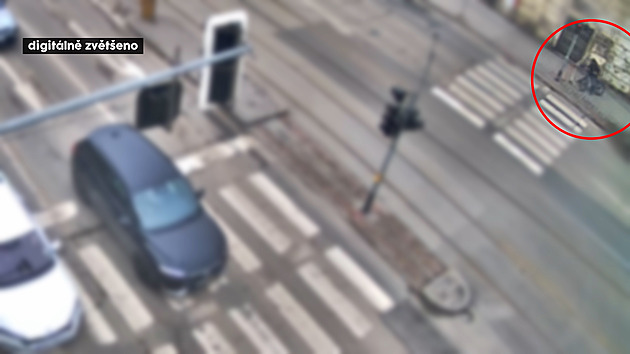 Opilý cyklista kličkoval mezi chodci. Kdybych chtěl, tak ujedu, řekl strážníkům