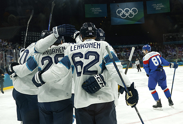 ONLINE: Slováci na úvod olympijského turnaje šokovali Finy, Švédové prohrávají