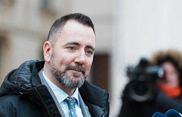 Klimatická krize? Nebudeme děsit lidi, aby vypínali motory, řekl budoucí ministr Červený