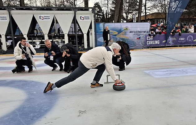 Snad díky festivalu začne sportovat víc dětí, shodly se Maděrová i prezident