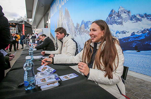 Hvězdy curlingu na olympijském festivalu: Teď budeme mít terč na zádech, říkají