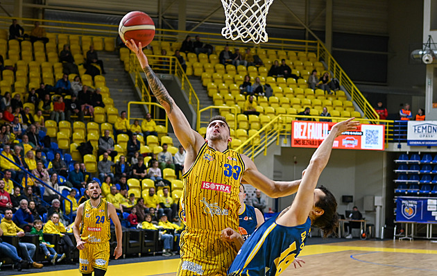 Proboha, kde jsou trenky! Ústí si je půjčilo od Opavy a pak ji v nich porazilo