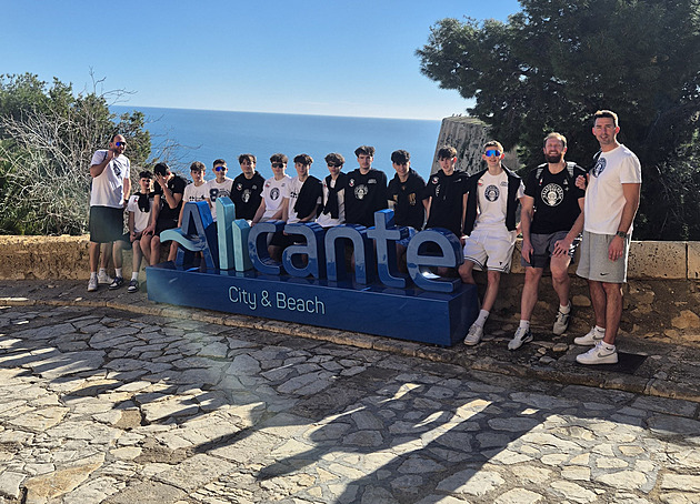 Dramatický návrat Houškových, Írán útočil v okolí letiště: To jsem se bál nejvíc