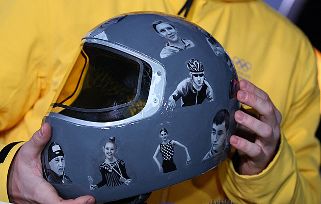 Spravedlnost na OH. Je pěkné uctít na helmě zabité Ukrajince, ale co kdyby tak někdo uctil Hamás?