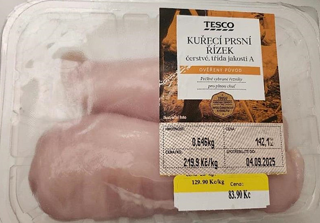 Potravinářská inspekce našla v Tesku kuřecí prsní řízky s bakteriemi salmonely