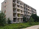 A k nim pak nep�ímo p�inále�elo 5 500 civilních obyvatel, respektive rodinných...