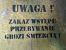 A ne, místních, kte�í se odtud museli vyst�hovat, se nikdo na názor neptal....