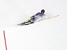 �véd Kristoffer Jakobsen padá b�hem svého prvního kola v mu�ském slalomu. (16....
