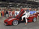 Auto slou�í jako pojízdná laborato�; data z jízd Ferrari vyu�ívá pro vývoj...