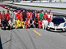 Ferrari FXX-K Evo: Program XX od Ferrari je legendární. Závodní odd�lení...