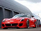 Ferrari 599XX je exkluzivní okruhová verze modelu 599 GTB Fiorano, ur�ená...