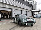 Znovuo�ivený Aston Martin DB4 GT Continuation je �ist� okruhovým ná�iním. 