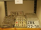 Registra�ní zna�ky, které jsou ulo�ené v depozitu p�es t�i roky, a majitelé...