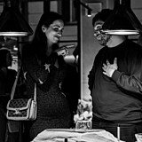 Ve�er pln� chut�, v�n� a hudby