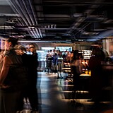 Ve�er pln� chut�, v�n� a hudby