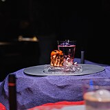 Ve�er pln� chut�, v�n� a hudby