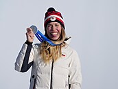 Eva Adamczyková vybojovala ve snowboardcrossu olympijské st�íbro. (13. února...