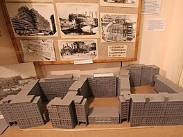 Stavba Domu na náb�e�í za�ala na sklonku roku 1928. Návrhem projektu byl...