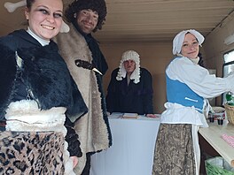 Ten odsoudí ka�dého, koho mu drábové na�enou, k n�jakému tomu drobnému...