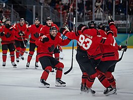 Kanadská euforie po gólu �esku.