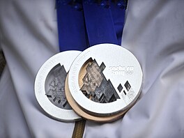 Medaile ze zimních her v roce 2014 odrá�ely rozmanitost ruských kultur a...