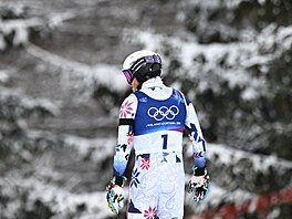 Ne��astný Atle Lie McGrath na svahu t�ko skrýval zklamání. U sjezdovky nechal...