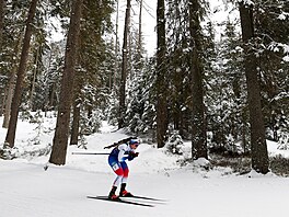 Tereza Vinklárková b�hem �enské �tafety 4 x 6 km v biatlonu. (18. února 2026)