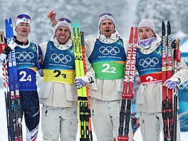 Fabien Claude, Emilien Jacquelin, Quentin Fillon Maillet a Eric Perrot z...