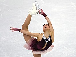 Kaori Sakamotová v záv�re�né piruet� své volné jízdy.