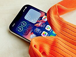 Ochranné pouzdro pro iPhone 17 z AliExpressu