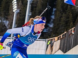 Markéta Davidová na trati olympijské smí�ené �tafety (8. února 2026)