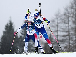 Markéta Davidová a její b�ecké trápení ve sprintu biatlonistek.