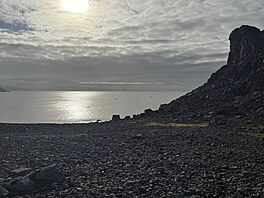 �áste�né zatm�ní Slunce v úterý 17. února 2026 pozoroval i fotograf Matyá�...