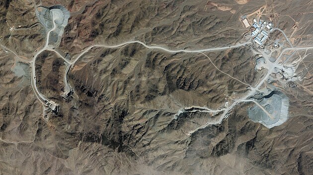 Opev�ov�n� jadern�ho are�lu v �r�nsk�m Natanzu na sn�mku z 10. �nora 2026