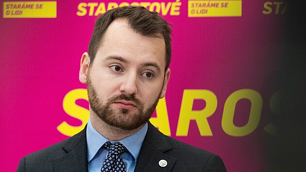 Tiskov� konference poslaneck�ho klubu Starostov� a nez�visl�. (11. �nora 2026)